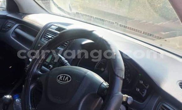 Nunua Ilio tumika Kia Forte White Gari ndani ya Chipoka nchini Dedza Nunua Ilio tumika Kia Forte White Gari ndani ya Chipoka nchini Dedza