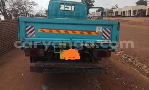 Nunua Ilio tumika Toyota Dyna Blue Lori ndani ya Dedza nchini Dedza Nunua Ilio tumika Toyota Dyna Blue Lori ndani ya Dedza nchini Dedza