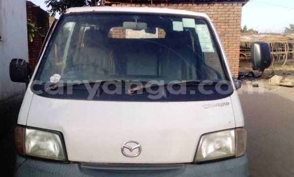 Nunua Ilio tumika Mazda Bongo White Gari ndani ya Chipoka nchini Dedza Nunua Ilio tumika Mazda Bongo White Gari ndani ya Chipoka nchini Dedza
