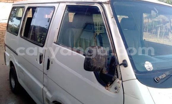Nunua Ilio tumika Mazda Bongo White Gari ndani ya Chipoka nchini Dedza Nunua Ilio tumika Mazda Bongo White Gari ndani ya Chipoka nchini Dedza