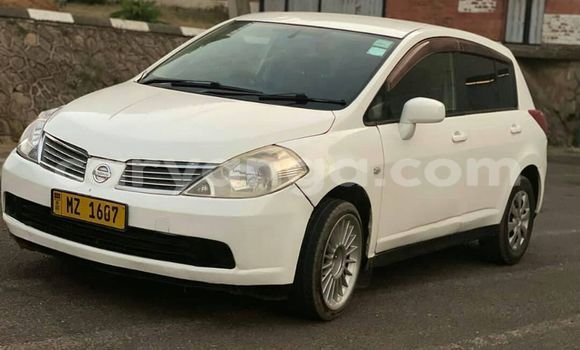 Acheter Occasion Voiture Nissan Tiida Blanc à Chitipa, Chitipa Acheter Occasion Voiture Nissan Tiida Blanc à Chitipa, Chitipa