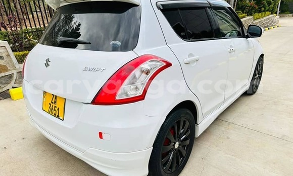 Buy Used Suzuki Swift White Car in Chitipa in Chitipa Buy Used Suzuki Swift White Car in Chitipa in Chitipa