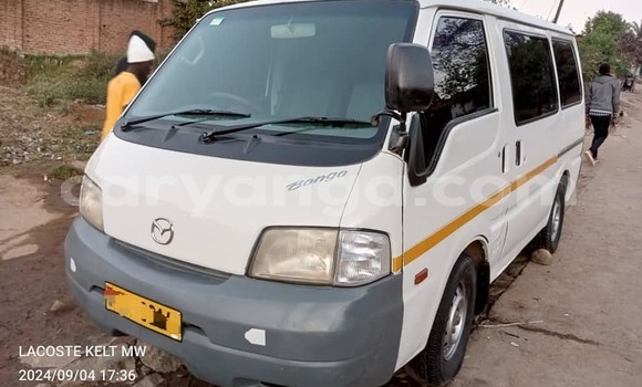 Buy Used Mazda Bongo White Car in Chipoka in Dedza Buy Used Mazda Bongo White Car in Chipoka in Dedza