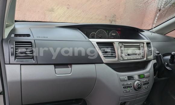 Buy Used Toyota Voxy Silver Car in Blantyre in Malawi