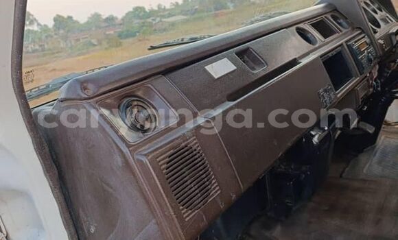 Buy Used Toyota Dyna White Truck in Lilongwe in Malawi Buy Used Toyota Dyna White Truck in Lilongwe in Malawi