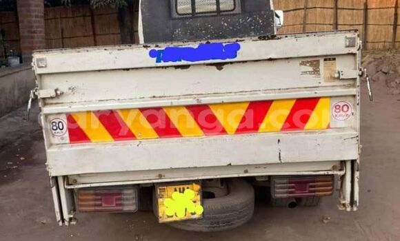 Buy Used Mazda Deven T35 White Truck in Chitipa in Chitipa Buy Used Mazda Deven T35 White Truck in Chitipa in Chitipa