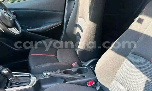 Acheter Occasion Voiture Mazda Demio Blanc à Chiradzulu, Chiradzulu Acheter Occasion Voiture Mazda Demio Blanc à Chiradzulu, Chiradzulu