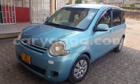 Nunua Ilio tumika Toyota Sienta Blue Gari ndani ya Dowa nchini Dowa Nunua Ilio tumika Toyota Sienta Blue Gari ndani ya Dowa nchini Dowa