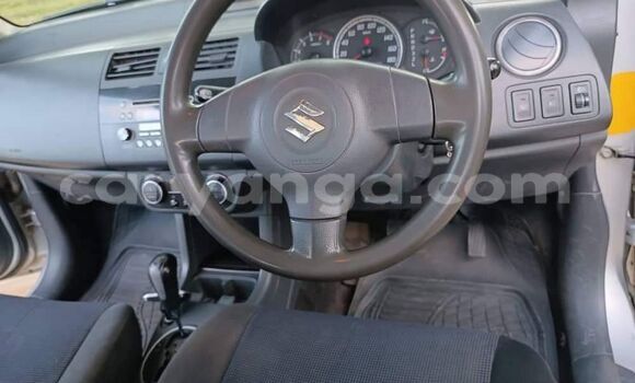 Nunua Ilio tumika Suzuki Swift Other Gari ndani ya Chilumba nchini Karonga Nunua Ilio tumika Suzuki Swift Other Gari ndani ya Chilumba nchini Karonga