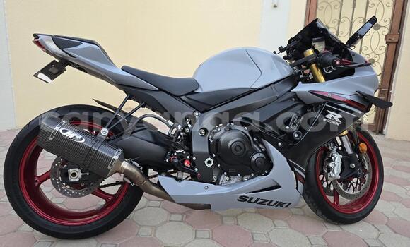 Acheter Occasion Moto Suzuki GSX–R Gris à Blantyre, Malawi Acheter Occasion Moto Suzuki GSX–R Gris à Blantyre, Malawi