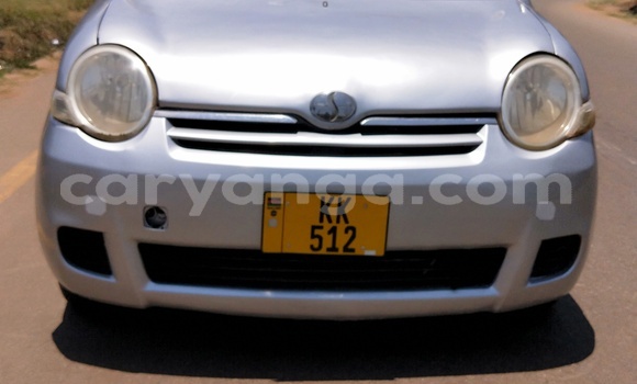 Buy Used Toyota Sienta Silver Car in Blantyre in Malawi Buy Used Toyota Sienta Silver Car in Blantyre in Malawi