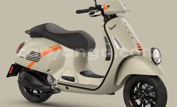 Buy Used Vespa GTV Beige Bike in Blantyre in Malawi