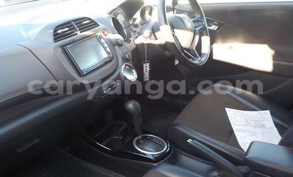 Nunua Ilio tumika Honda FIT Blue Gari ndani ya Chiradzulu nchini Chiradzulu Nunua Ilio tumika Honda FIT Blue Gari ndani ya Chiradzulu nchini Chiradzulu