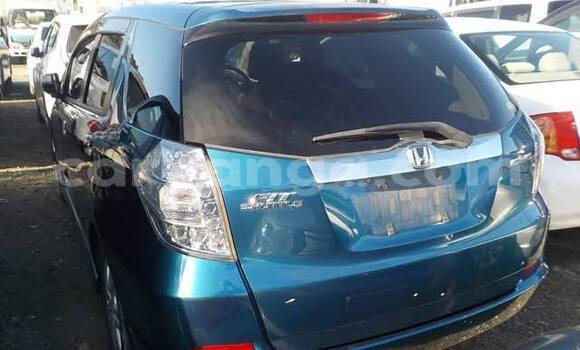 Nunua Ilio tumika Honda FIT Blue Gari ndani ya Chiradzulu nchini Chiradzulu Nunua Ilio tumika Honda FIT Blue Gari ndani ya Chiradzulu nchini Chiradzulu