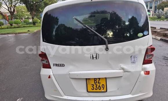 Buy Used Honda Freed White Car in Lilongwe in Malawi Buy Used Honda Freed White Car in Lilongwe in Malawi
