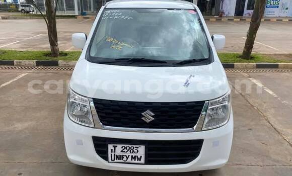 Buy Used Suzuki Wagon White Car in Lilongwe in Malawi Buy Used Suzuki Wagon White Car in Lilongwe in Malawi