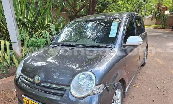 Buy Used Toyota Sienta Other Car in Chipoka in Dedza Buy Used Toyota Sienta Other Car in Chipoka in Dedza