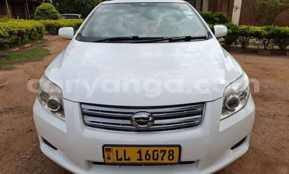 Buy Used Toyota Axio White Car in Lilongwe in Malawi Buy Used Toyota Axio White Car in Lilongwe in Malawi