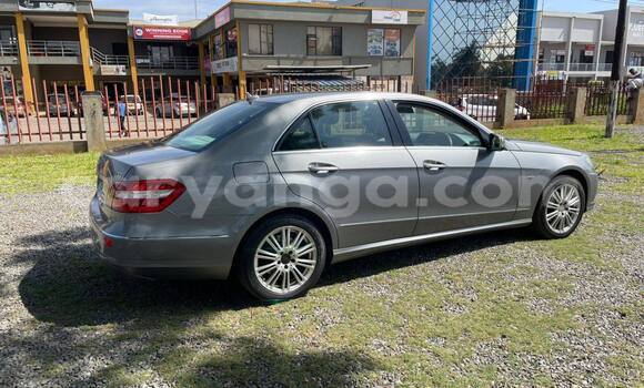Buy Used Mercedes‒Benz E–Class Other Car in Lilongwe in Malawi Buy Used Mercedes‒Benz E–Class Other Car in Lilongwe in Malawi