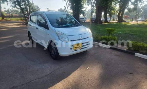 Buy Used Suzuki Alto White Car in Chiradzulu in Chiradzulu Buy Used Suzuki Alto White Car in Chiradzulu in Chiradzulu