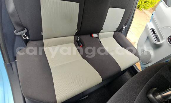 Buy Used Toyota Aqua Blue Car in Chipoka in Dedza Buy Used Toyota Aqua Blue Car in Chipoka in Dedza