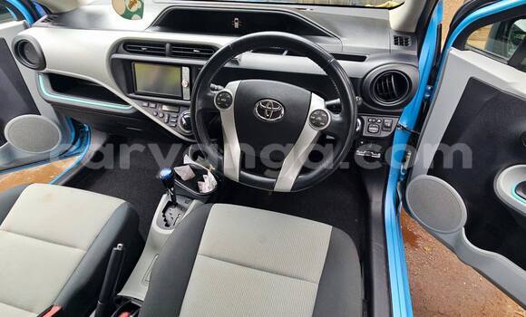 Buy Used Toyota Aqua Blue Car in Chipoka in Dedza Buy Used Toyota Aqua Blue Car in Chipoka in Dedza
