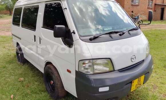 Buy Used Mazda Bongo White Car in Chitipa in Chitipa Buy Used Mazda Bongo White Car in Chitipa in Chitipa