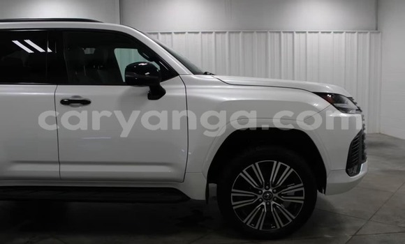 Buy Used Lexus LX White Car in Karonga in Malawi Buy Used Lexus LX White Car in Karonga in Malawi