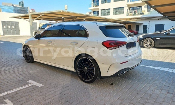 Buy Used Mercedes-Benz A200 White Car in Lilongwe in Malawi Buy Used Mercedes-Benz A200 White Car in Lilongwe in Malawi