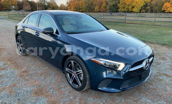 Buy Used Mercedes-Benz A200 Blue Car in Lilongwe in Malawi Buy Used Mercedes-Benz A200 Blue Car in Lilongwe in Malawi