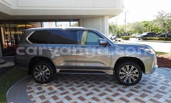Buy Used Lexus LX 570 Silver Car in Lilongwe in Malawi Buy Used Lexus LX 570 Silver Car in Lilongwe in Malawi