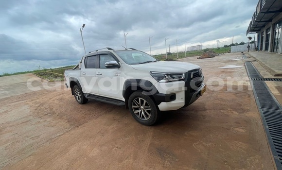 Buy Used Toyota Hilux White Car in Lilongwe in Malawi Buy Used Toyota Hilux White Car in Lilongwe in Malawi
