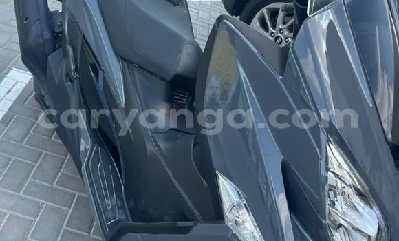 Buy Used Suzuki Burgman Beige Bike in Blantyre in Malawi Buy Used Suzuki Burgman Beige Bike in Blantyre in Malawi