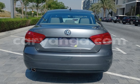 Buy Used Volkswagen Passat Blue Car in Lilongwe in Malawi Buy Used Volkswagen Passat Blue Car in Lilongwe in Malawi