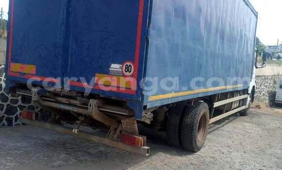 Buy Used Ford AEV AMBULANCE White Truck in Lilongwe in Malawi Buy Used Ford AEV AMBULANCE White Truck in Lilongwe in Malawi