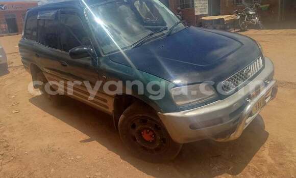 Acheter Occasion Voiture Toyota RAV4 Noir à Lilongwe, Malawi Acheter Occasion Voiture Toyota RAV4 Noir à Lilongwe, Malawi