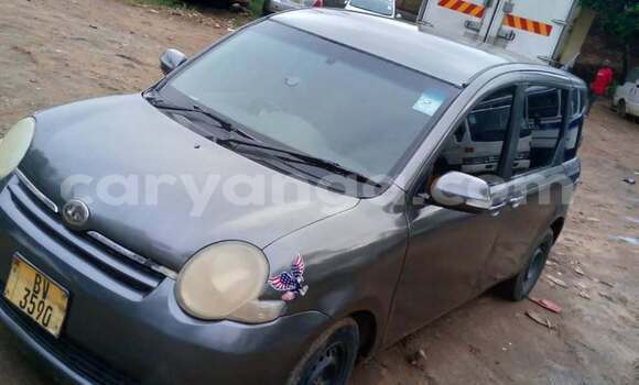 Acheter Occasion Voiture Toyota Sienta Autre à Lilongwe, Malawi Acheter Occasion Voiture Toyota Sienta Autre à Lilongwe, Malawi