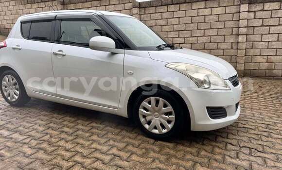 Acheter Occasion Voiture Suzuki Swift Blanc à Blantyre, Malawi Acheter Occasion Voiture Suzuki Swift Blanc à Blantyre, Malawi