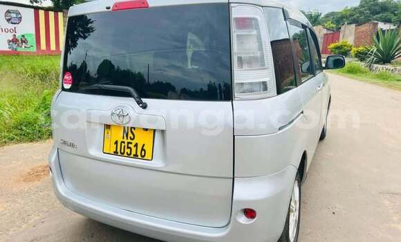 Acheter Occasion Voiture Toyota Sienta Autre à Lilongwe, Malawi Acheter Occasion Voiture Toyota Sienta Autre à Lilongwe, Malawi