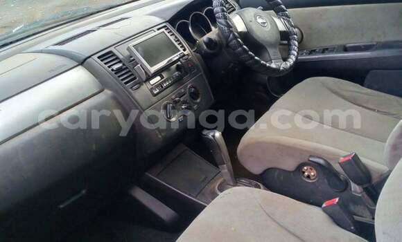 Acheter Occasion Voiture Nissan Tilda Blanc à Blantyre, Malawi Acheter Occasion Voiture Nissan Tilda Blanc à Blantyre, Malawi