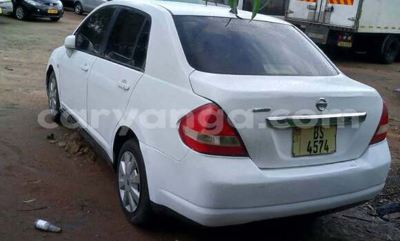 Acheter Occasion Voiture Nissan Tilda Blanc à Blantyre, Malawi Acheter Occasion Voiture Nissan Tilda Blanc à Blantyre, Malawi