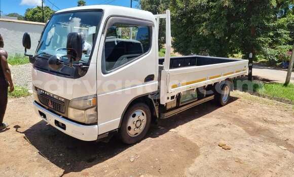 Buy Used Mitsubishi L400 White Truck in Blantyre in Malawi Buy Used Mitsubishi L400 White Truck in Blantyre in Malawi