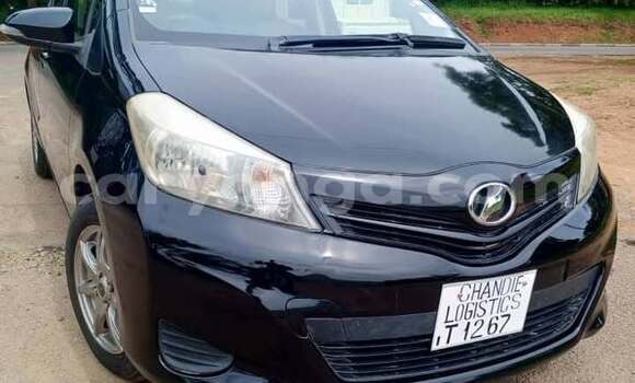 Buy Used Toyota Vitz Black Car in Blantyre in Malawi