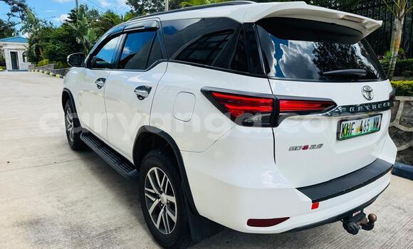 Buy New Toyota Fortuner White Car in Blantyre in Malawi Buy New Toyota Fortuner White Car in Blantyre in Malawi