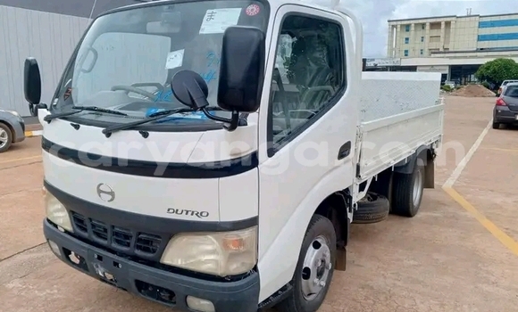 Buy New Toyota TownAce White Car in Lilongwe in Malawi Buy New Toyota TownAce White Car in Lilongwe in Malawi