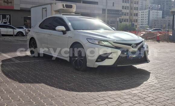 Buy Used Toyota Camry White Car in Lilongwe in Malawi Buy Used Toyota Camry White Car in Lilongwe in Malawi