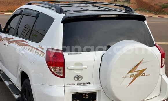 Buy Used Toyota RAV4 White Car in Lilongwe in Malawi Buy Used Toyota RAV4 White Car in Lilongwe in Malawi