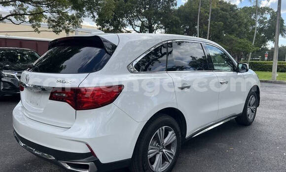 Buy Used Acura MDX White Car in Lilongwe in Malawi Buy Used Acura MDX White Car in Lilongwe in Malawi