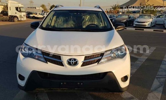 Buy Import Toyota RAV4 White Car in Import - Dubai in Malawi Buy Import Toyota RAV4 White Car in Import - Dubai in Malawi