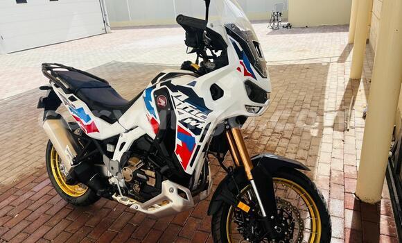 Buy Used Honda CRF Blue Bike in Blantyre in Malawi Buy Used Honda CRF Blue Bike in Blantyre in Malawi